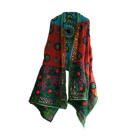 Handcrafted Phulkari Dupattas: A Touch of Tradition for Every Outfit