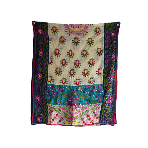 Handcrafted Phulkari Dupattas: A Touch of Tradition for Every Outfit