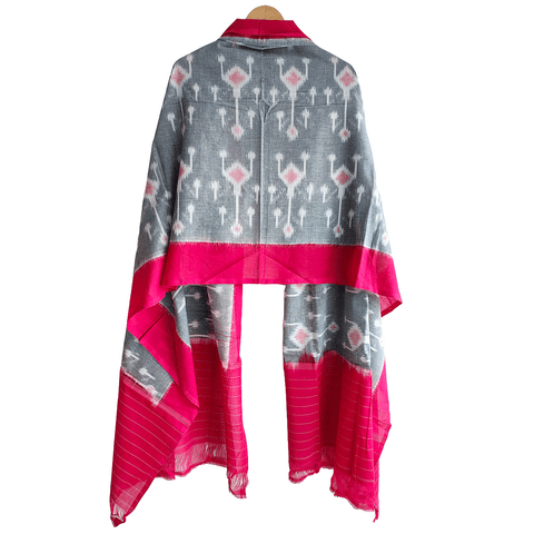 Eternal Beauty Handwoven Pochampally Ikat Silk Dupatta with Zari Elegance