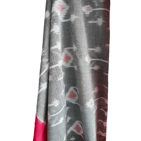 Eternal Beauty Handwoven Pochampally Ikat Silk Dupatta with Zari Elegance