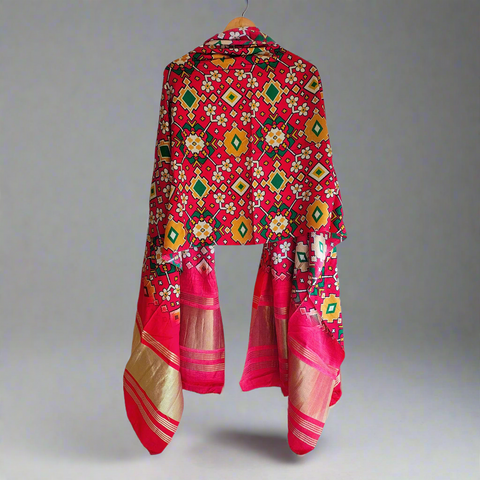 Semi Gaji Silk Floral Dupatta( Red color)
