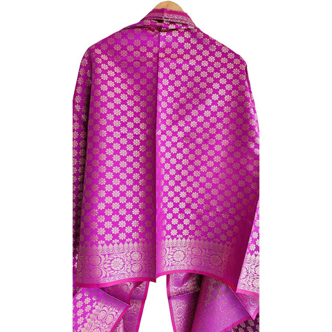 India scarves Banarasi Brocade with Floral Grid, Ornamental Border, and Tassel Finish