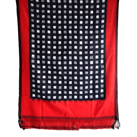 Eternal Beauty Handwoven Pochampally Ikat Silk Dupatta with Zari Elegance