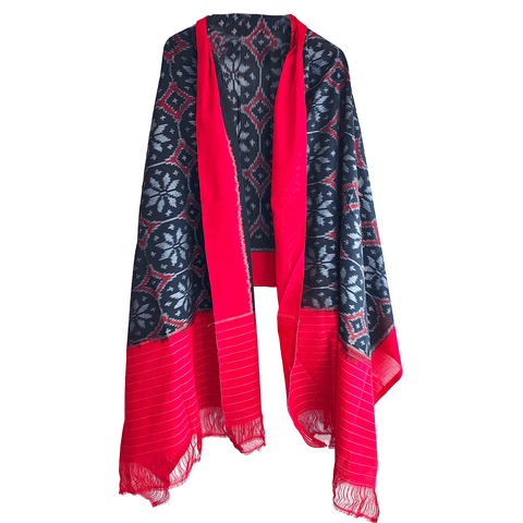 Eternal Beauty Handwoven Pochampally Ikat Silk Dupatta with Zari Elegance
