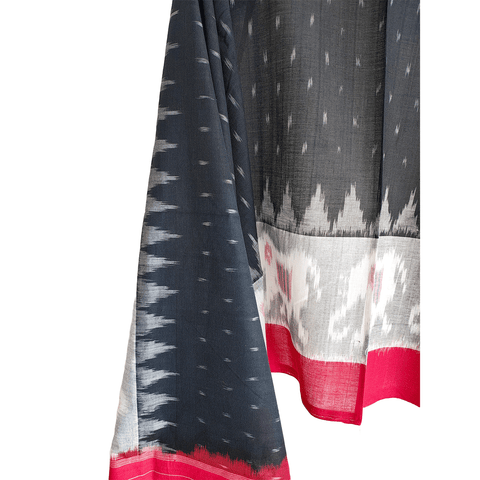 Eternal Beauty Handwoven Pochampally Ikat Silk Dupatta with Zari Elegance