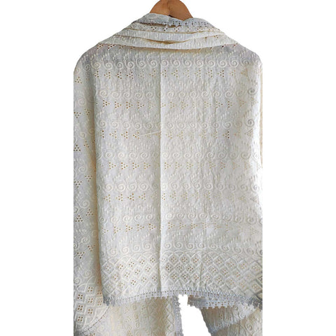 White Chikankari Cotton Dupatta with Geometric and Floral Motifs