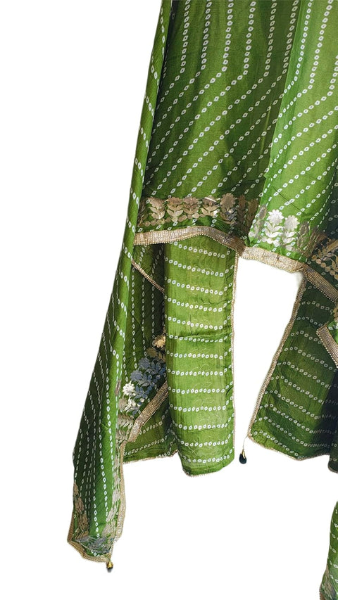 Bandhani Print Dupatta with Golden Floral Lace Border, Lightweight Ethnic Silk for Women