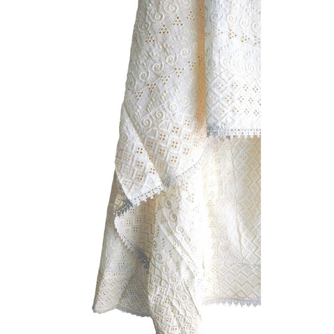 White Chikankari Cotton Dupatta with Geometric and Floral Motifs