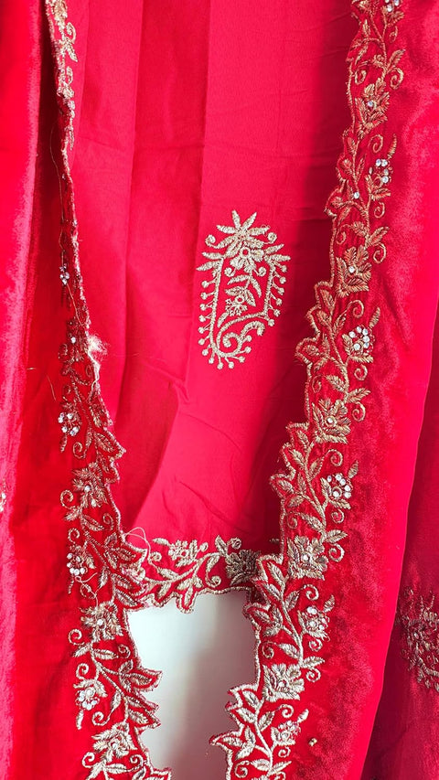 Velvet Dupatta for Women with Gold Zari Embroidery | Dupatta with Scalloped Border