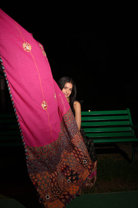 India Scarves Ajrakh Applique Patchwork Cotton Dupatta(Magenta Pink )