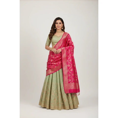 Fuchsia Banarasi Silk Dupatta | Art Silk Jacquard Woven | Mehndi & Sangeet