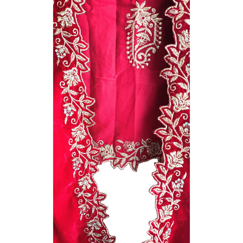Embroidered pattern close-up on Velvet Dupatta