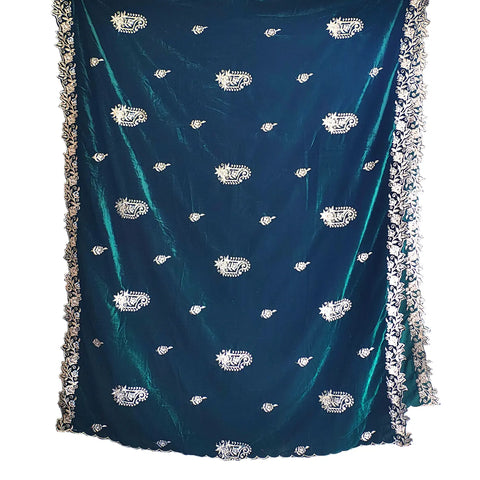Embroidered pattern close-up on Velvet Dupatta