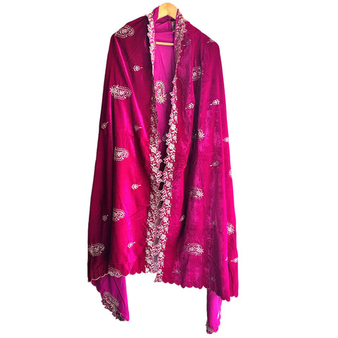 Embroidered pattern close-up on Velvet Dupatta
