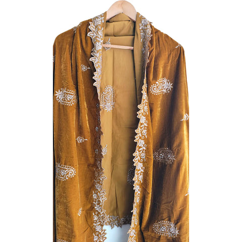 Embroidered pattern close-up on Velvet Dupatta