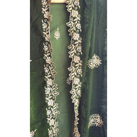 Embroidered pattern close-up on Velvet Dupatta