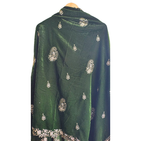 Embroidered pattern close-up on Velvet Dupatta
