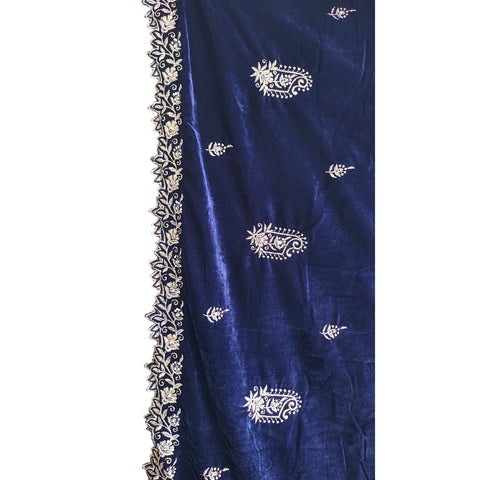 Embroidered pattern close-up on Velvet Dupatta