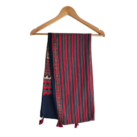 Navy blue Ajrakh cotton stole ISAK16-02 — close-up of traditional block print motifs — Indiascarves