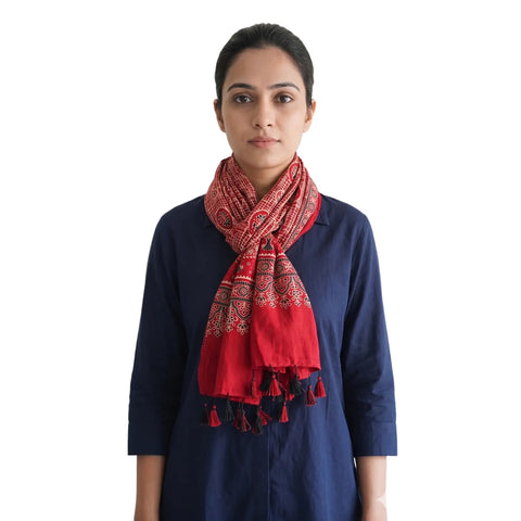 Red Ajrakh printed cotton stole ISAK16-09E — bright red with navy blue cream motifs and tassels — Indiascarves