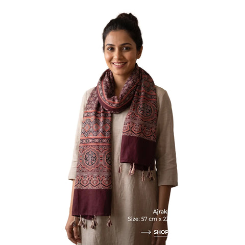 Maroon Ajrakh printed cotton stole ISAK16-11B — 55x210 cm traditional Indian dupatta with tassels — Indiascarves