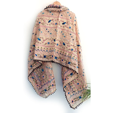 Handcrafted Phulkari Dupattas: A Touch of Tradition for Every Outfit