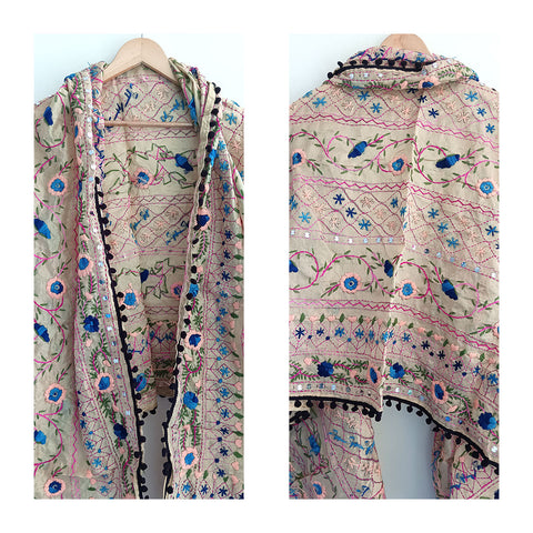 Handcrafted Phulkari Dupattas: A Touch of Tradition for Every Outfit