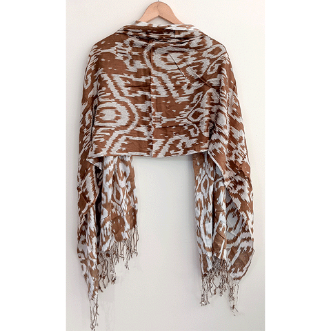 India Scarves Women's Viscose Geoi Design Red,Green,white and green colour Fragrance Stole, 75 Cm x 185 Cm, With Free Hanger