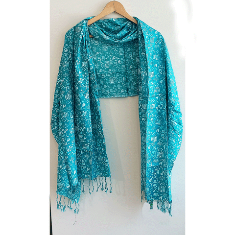 India Scarves Women's Viscose Geoi Design Red,Green,white and green colour Fragrance Stole, 75 Cm x 185 Cm, With Free Hanger