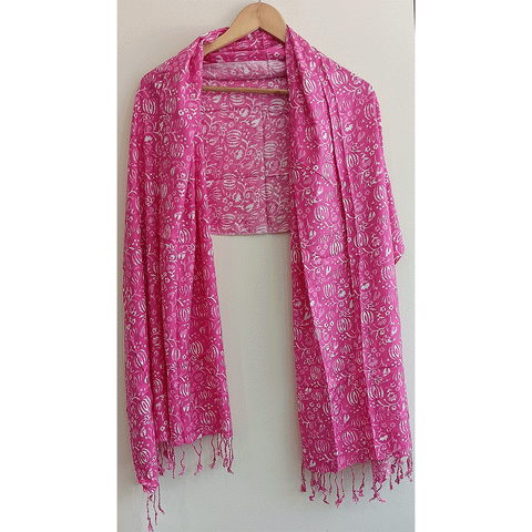 India Scarves Women's Viscose Geoi Design Red,Green,white and green colour Fragrance Stole, 75 Cm x 185 Cm, With Free Hanger