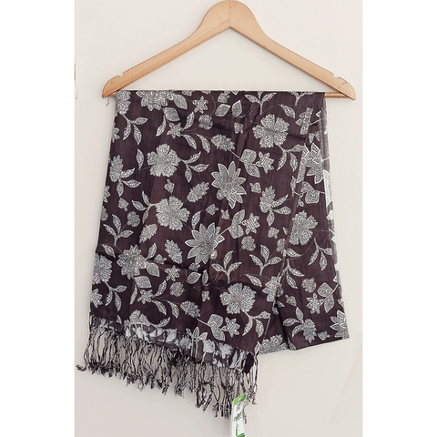 India Scarves Women's Viscose Geoi Design Red,Green,white and green colour Fragrance Stole, 75 Cm x 185 Cm, With Free Hanger