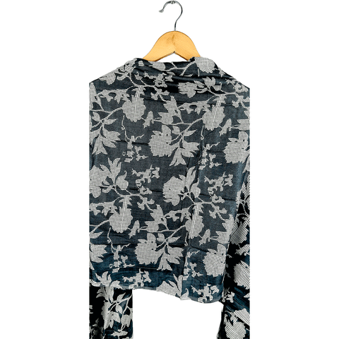 India Scarves Women's Viscose Geoi Design Red,Green,white and green colour Fragrance Stole, 75 Cm x 185 Cm, With Free Hanger