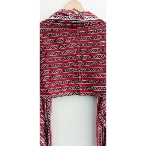 India Scarves Women's Viscose Geoi Design Red,Green,white and green colour Fragrance Stole, 75 Cm x 185 Cm, With Free Hanger