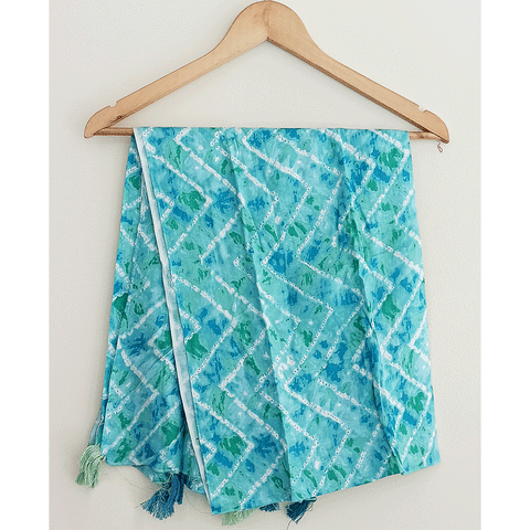 India Scarves Women's Viscose Geoi Design Red,Green,white and green colour Fragrance Stole, 75 Cm x 185 Cm, With Free Hanger