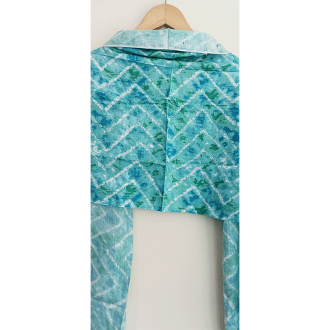 India Scarves Women's Viscose Geoi Design Red,Green,white and green colour Fragrance Stole, 75 Cm x 185 Cm, With Free Hanger