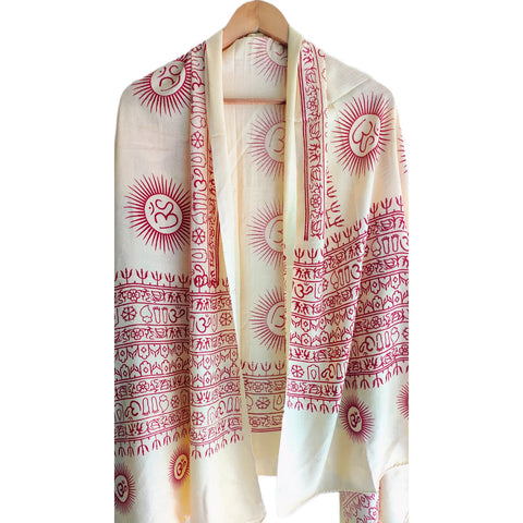 Ivory Om Sun Mandala print rayon sarong - border and print close-up