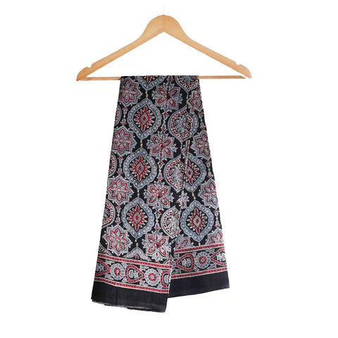 Ajrakh Geometric Motif Close-Up ISYVBH-A15 | Handcrafted Block Print Detail