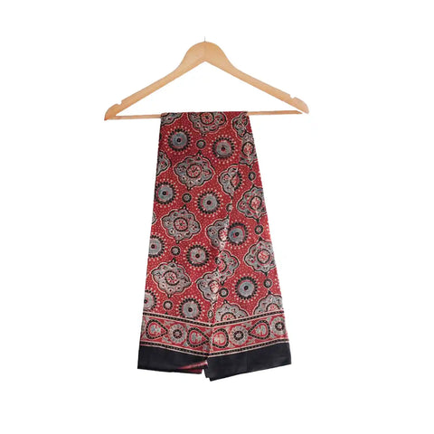 Ajrakh Geometric Motif Close-Up ISYVBH-A29 | Handcrafted Block Print Detail