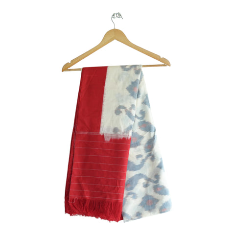 Full flat lay of white Ikkat cotton dupatta with red border and paisley motifs - ISYVIK-A