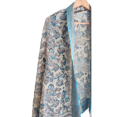 Ivory Sky Blue Kalamkari Cotton Dupatta – Kalamkari print detail