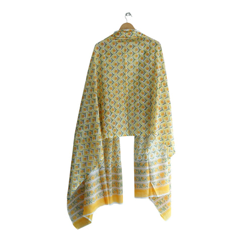 Yellow border detail of white Sanganeri marigold print mul cotton dupatta – ISYVSK-A04