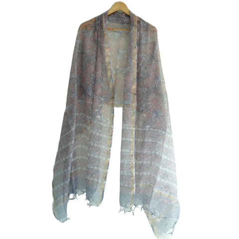 ISYVSK-B-06 Kota Doria Dupatta drape view
