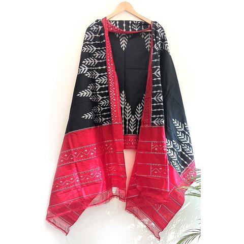 Telangana's Finest Handspun Pochampally Ikat Silk Dupatta with Zari Border